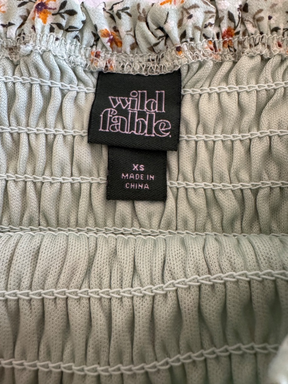 🛍️SALE🛍️ Wild Fable Bohemian Smocked Crop Top - Picture 5 of 7